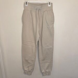 WOMEN'S NIKE SPORTSWEAR PHOENIX FLEECE MID-RISE JOGGER SWEATPANTS Beige Sand S